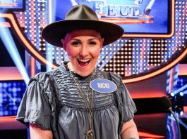 Ricki Lakes 6'6 "fiance missing in celebrity family feud

