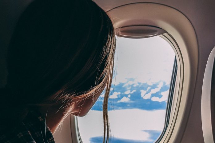 AZ Big Media 10 tips to help manage migraines and headaches when you fly - AZ Big Media