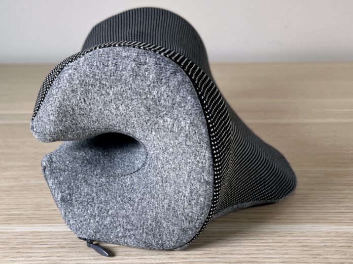 ZAMAT NekGenic Cervical Traction Neck Pillow review - The Gadgeteer