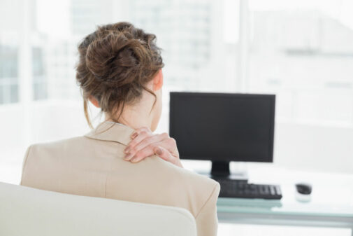 How to avoid neck pain while at work - health news