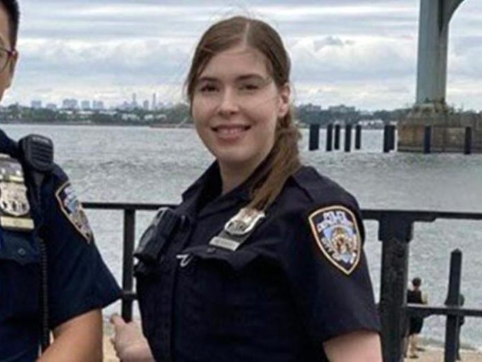 NYPD police officer made a formal complaint that alleged the sergeant tugged on her ponytail to show the point, causing'substantial neck pain' - Yahoo News