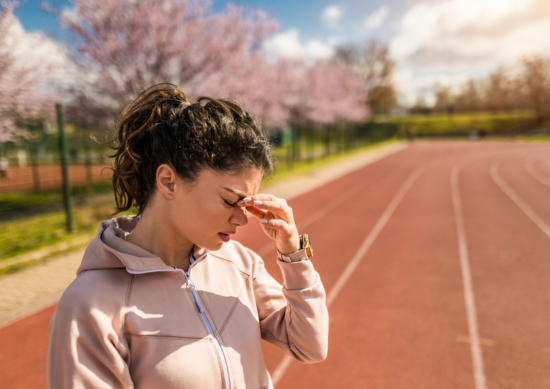 Do weather changes trigger headaches?
