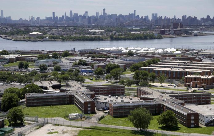 NYC Rikers inmate died of skull fracture recorded as "headache"